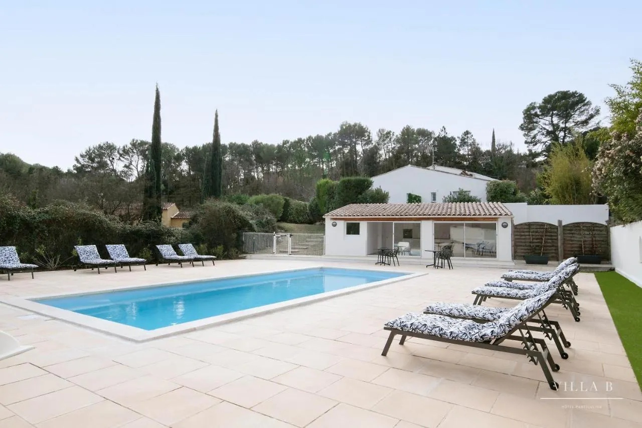 Villa B Salernes Hotel